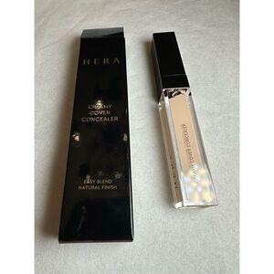 HERA Creamy Cover Concealer 7.5g. Color porcelain